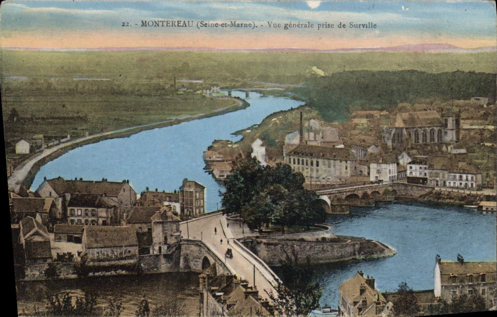 Montereau (Seine-et-Marne) — Vue générale prise de Surville — éditeur : Cité Foudre, n°22