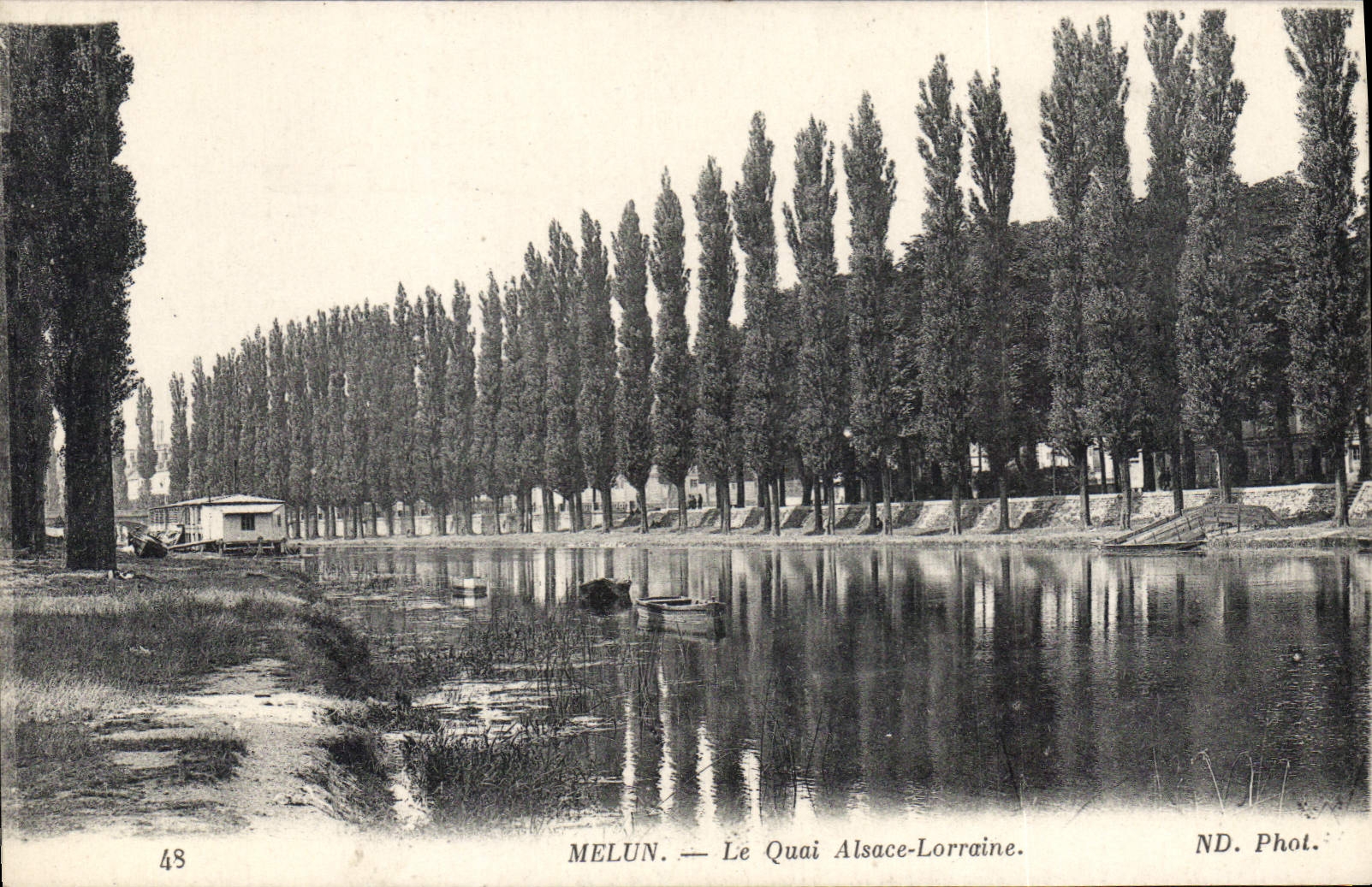 MELUN — Le Quai Alsace-Lorraine — ND. Phot.
