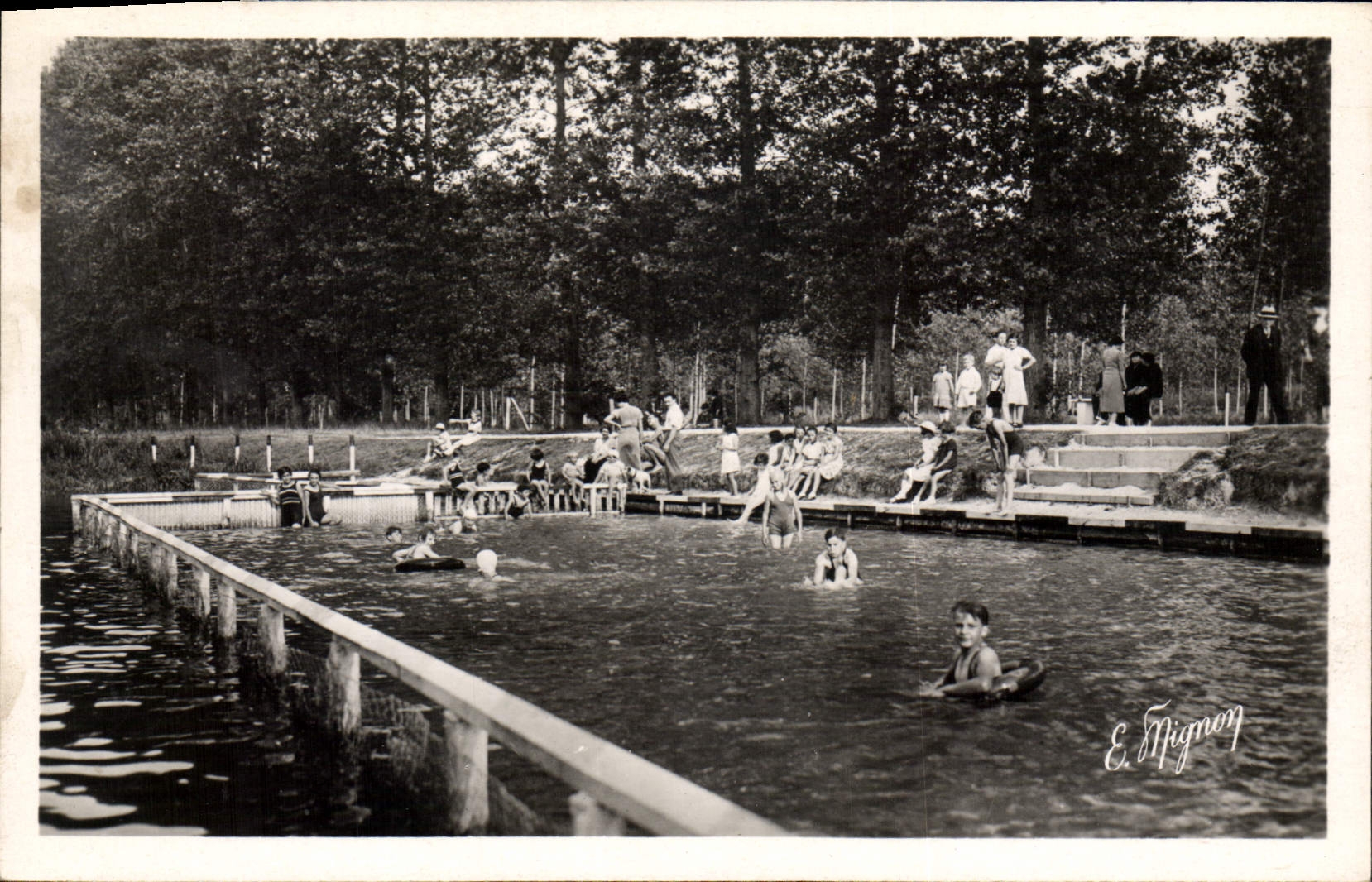 CPA Bray sur Seine S et M La Plage Baignade des Enfants 