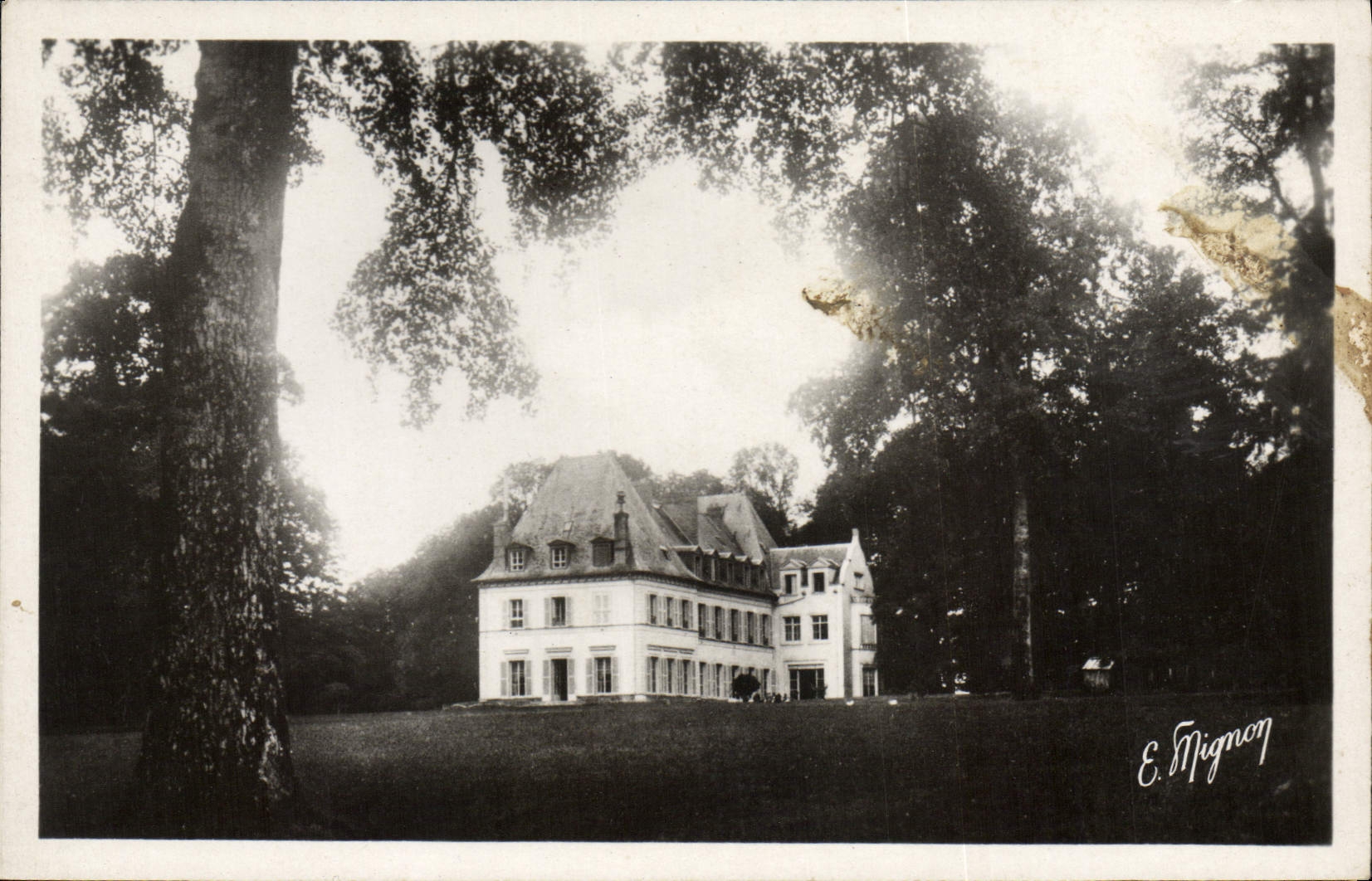 CPA Fontenay Tresigny S et M Chateau d'Ecoublay 