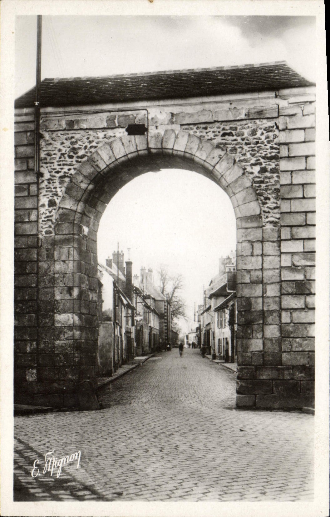 CPA Fontenay Tresigny S et M La Porte 