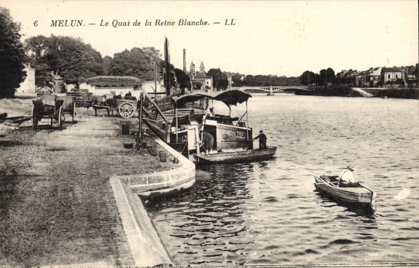 CPA Melun Le Quai de la Reine Blanche