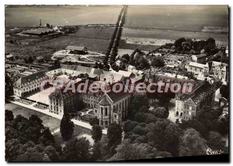 CPSM Juilly (S et M) Vue Aerienne du College