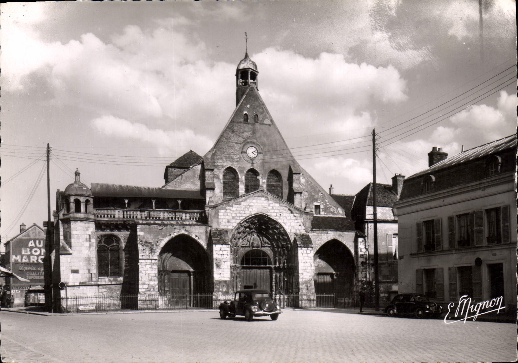 Provins — Église Saint-Ayoul — Photo E. Mignon
