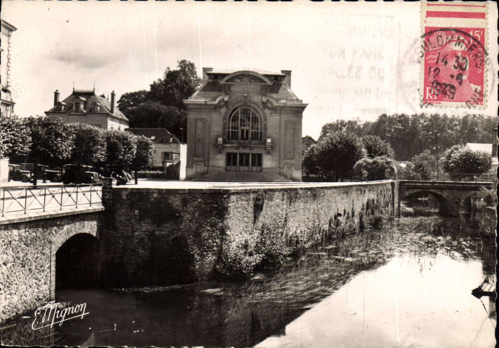 CPSM Coulommiers (S et M) Le Grand Morin et le Theatre