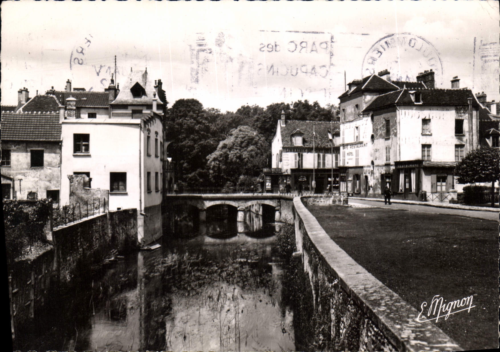 Pont de la Ville sur le Grand Morin — Capucines — E. Mignon