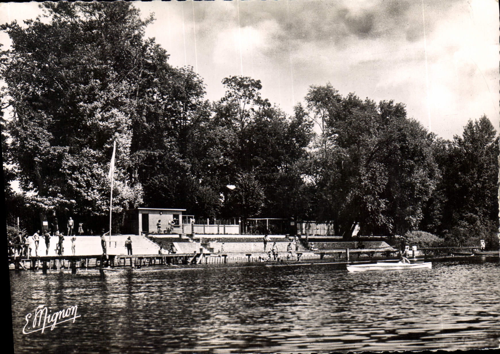 La Ferté-sous-Jouarre — La Plage — E. Mignon, n°4393