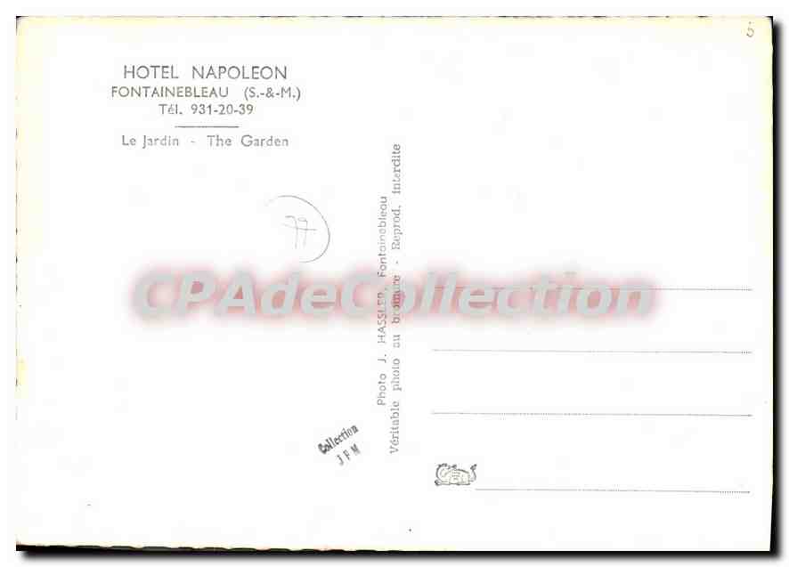 Tuin van het Hotel Napoléon — Fontainebleau — Foto J. Hassler — Achterkant