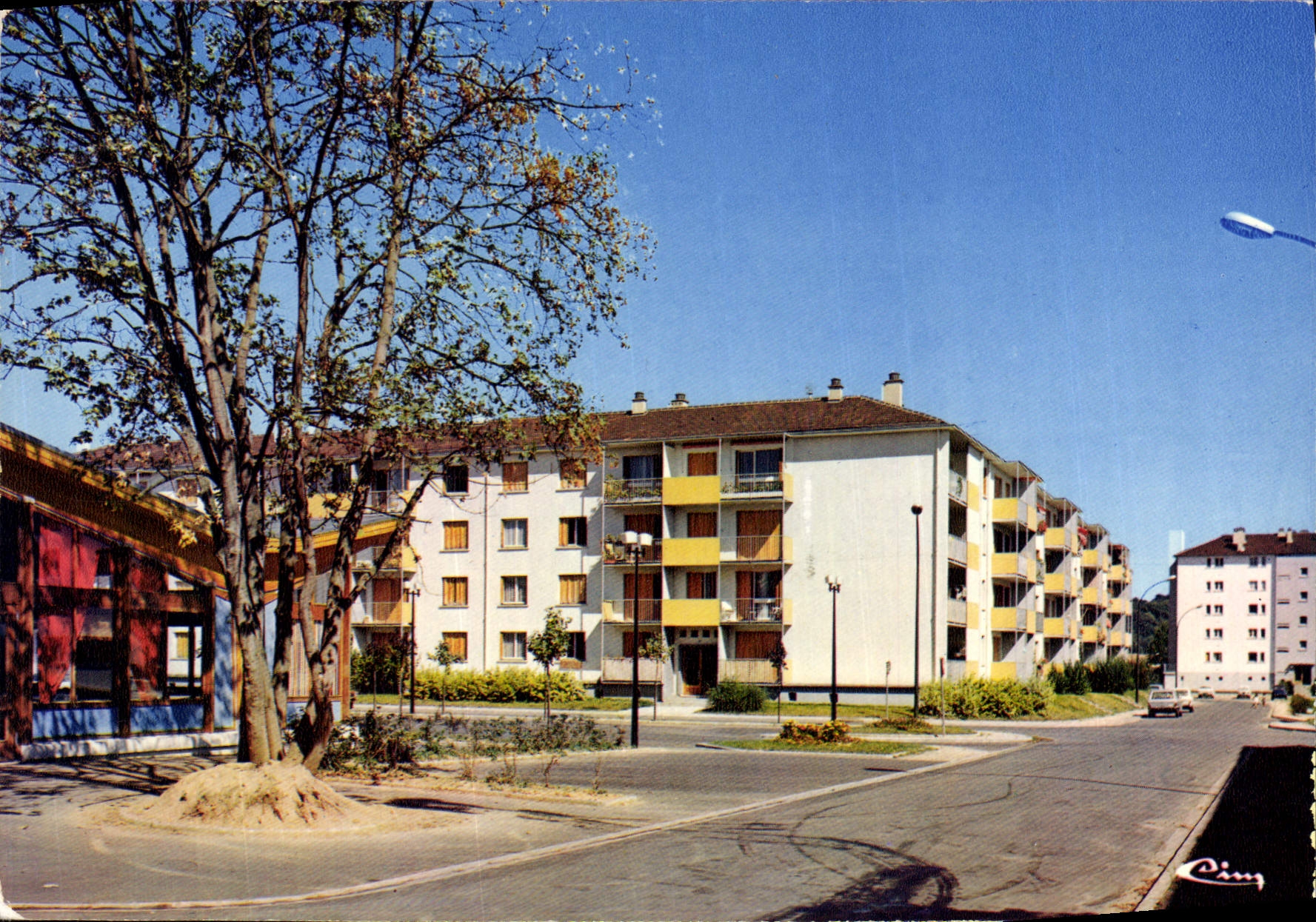 Résidence de logements — Pontthierry (S.-et-M.) — Imprimeur Combier