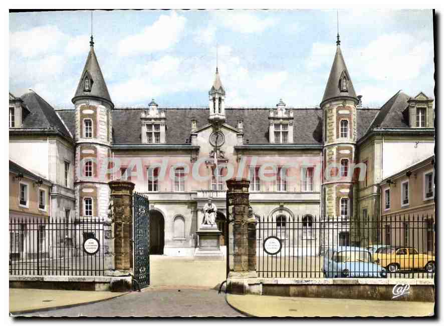 CPSM Melun L'Hotel de Ville