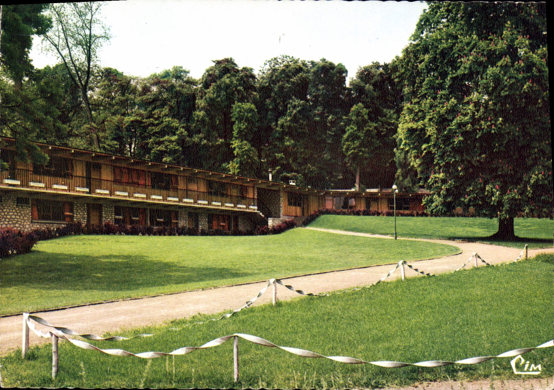CPSM Montry (S et M) Centre Regionale d'Education Populaire Logements des Stagiaires