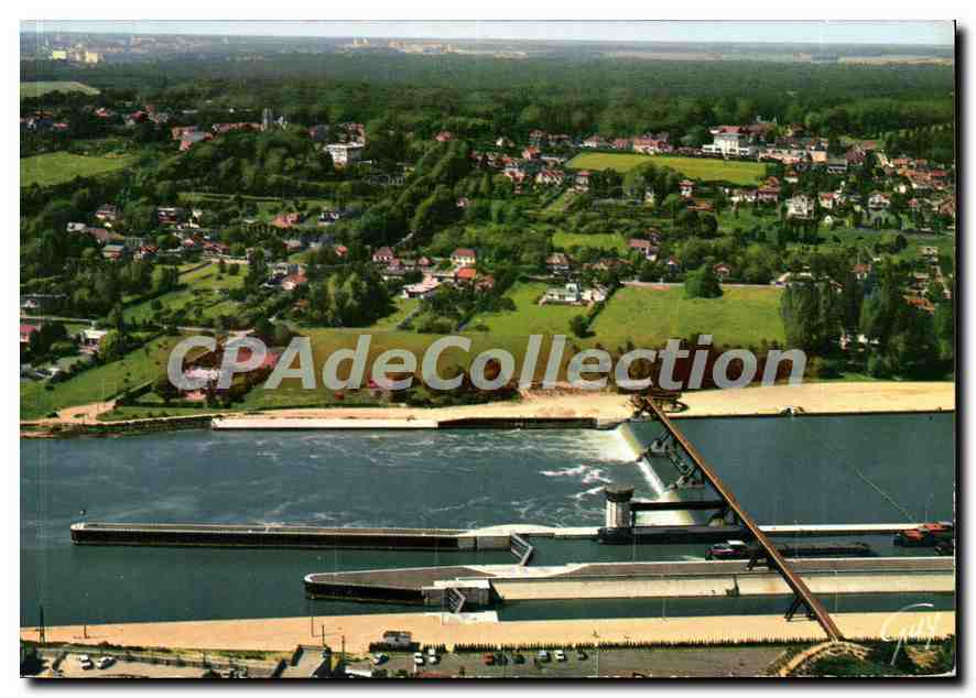 CPSM La Seine entre Bois le Roi et Chartrettes (Seine et Marne)