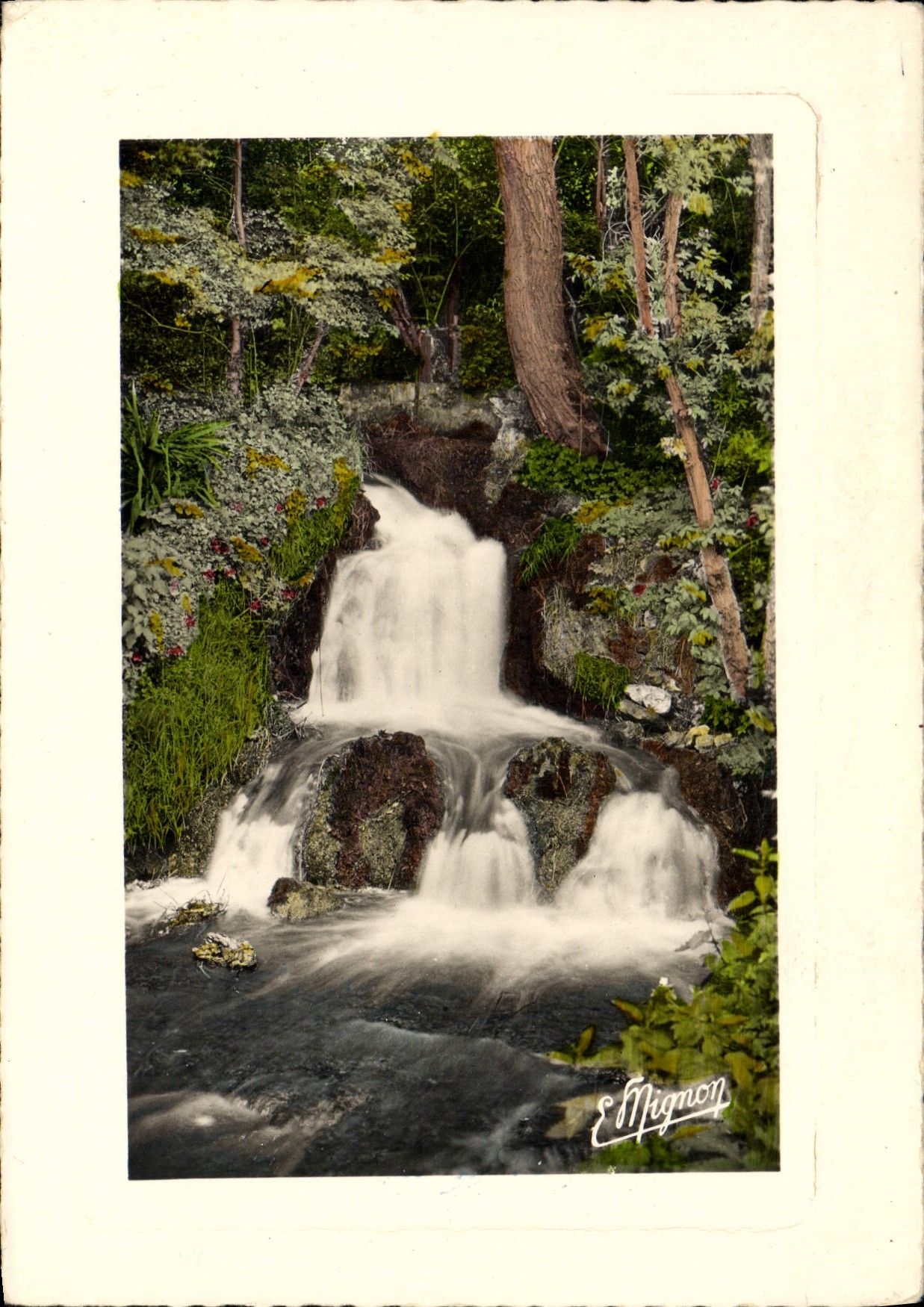 CPSM Perthes en Gatinais (S et M) La Cascade du Petit Moulin