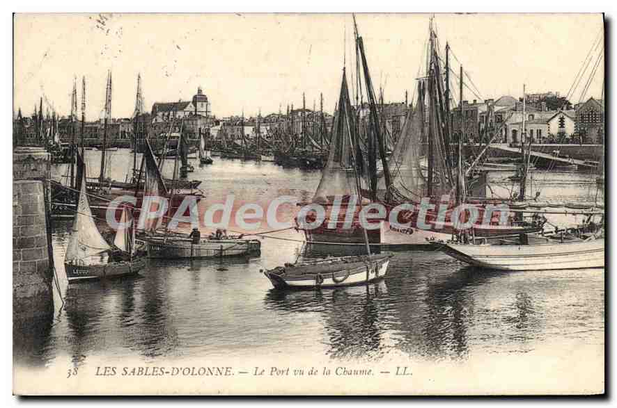 LES SABLES-D'OLONNE — Le Port vu de la Chaume — LL. n°38