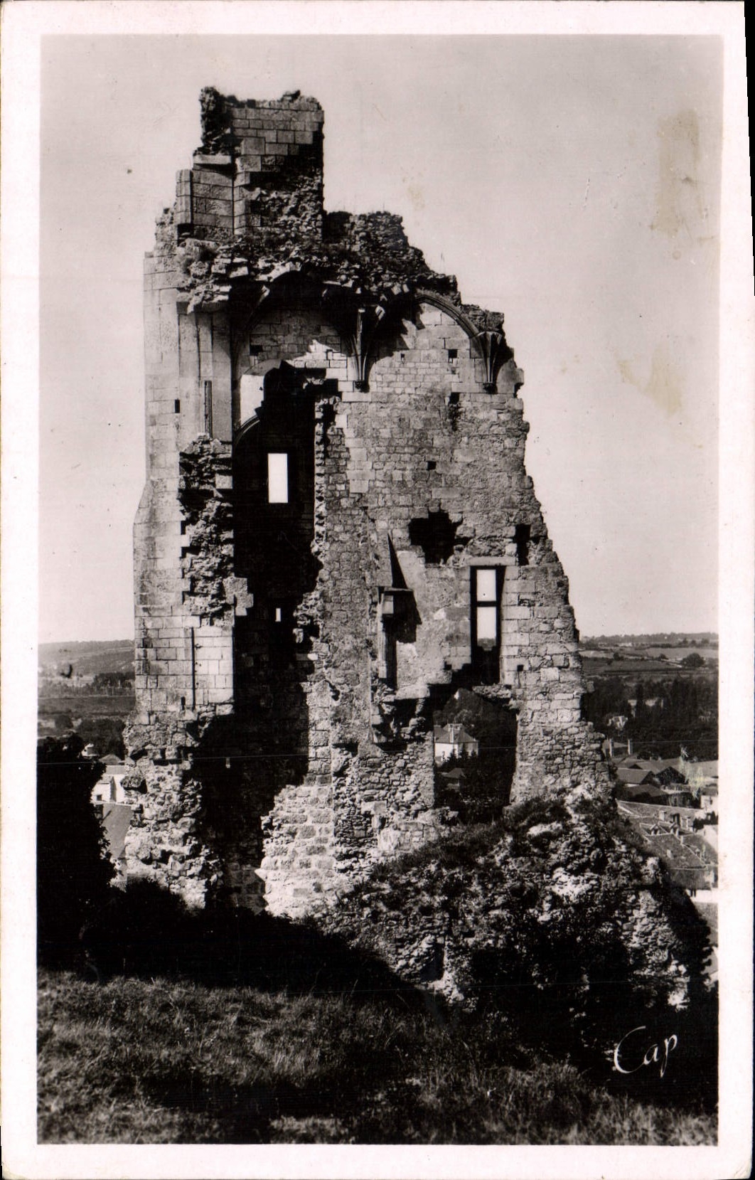 CPA Chauvigny Le Chateau des Eveques