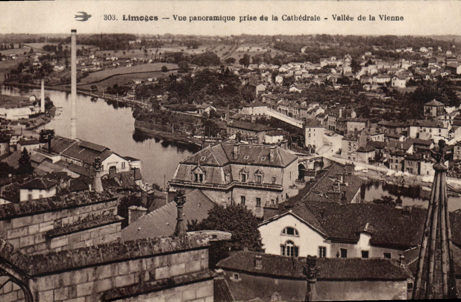 Limoges — Vue panoramique prise de la Cathédrale — Vallée de la Vienne — n° 303