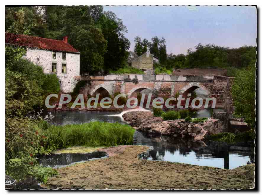 CPSM Bessines (Haute Vienne) Le Vieux Pont