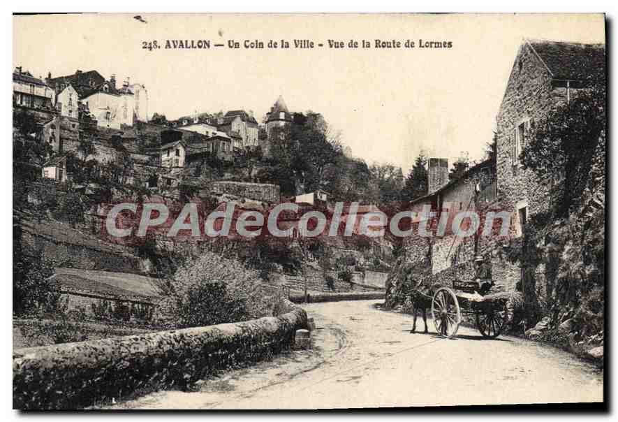 Avallon — Un Coin de la Ville — Vue de la Route de Lormes — n°248
