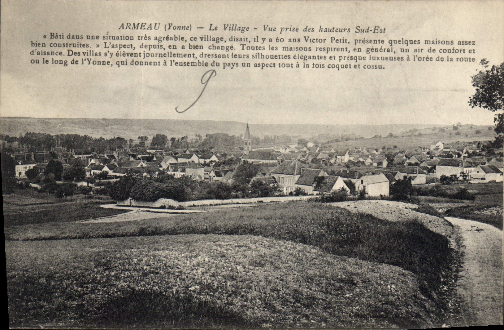 Armeau (Yonne) — Le Village — Vue prise des hauteurs Sud-Est