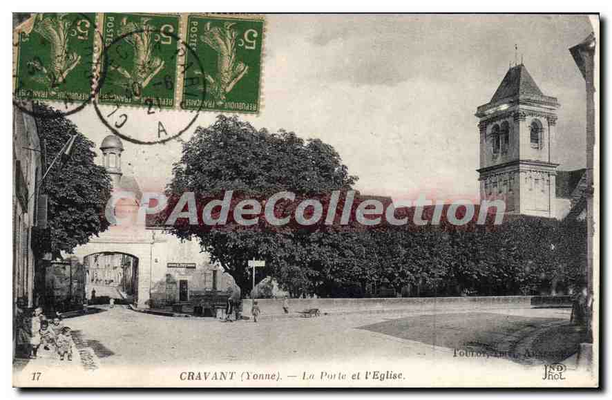 CPA Cravant Yonne La Porte et I'Eglise 