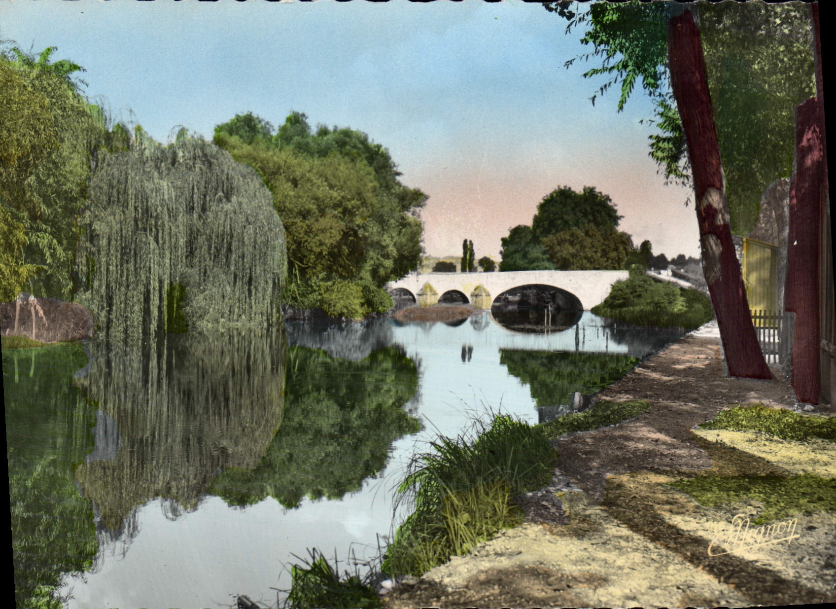 Villeneuve-sur-Yonne — La Fausse Rivière — Édition E. Mianon