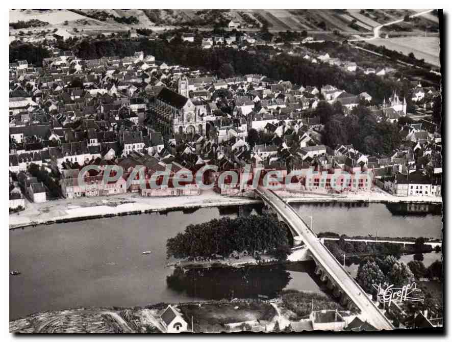 Villeneuve-sur-Yonne — Vue aérienne — Éditions CREFF