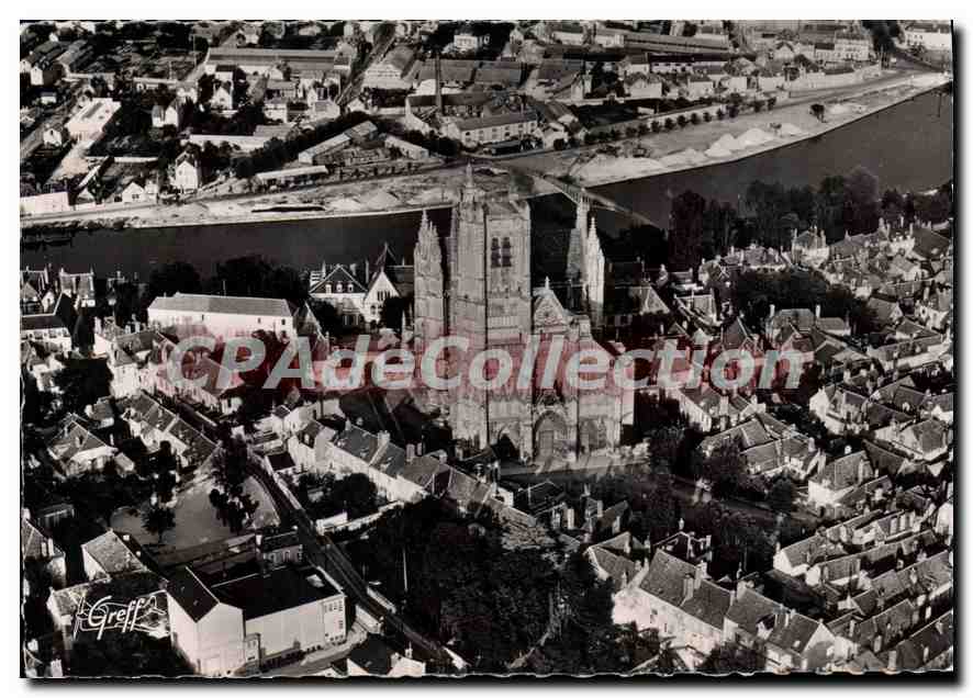 CPSM Auxerre Yonne vue Aerienne la Cathedrale et l'Yonne 