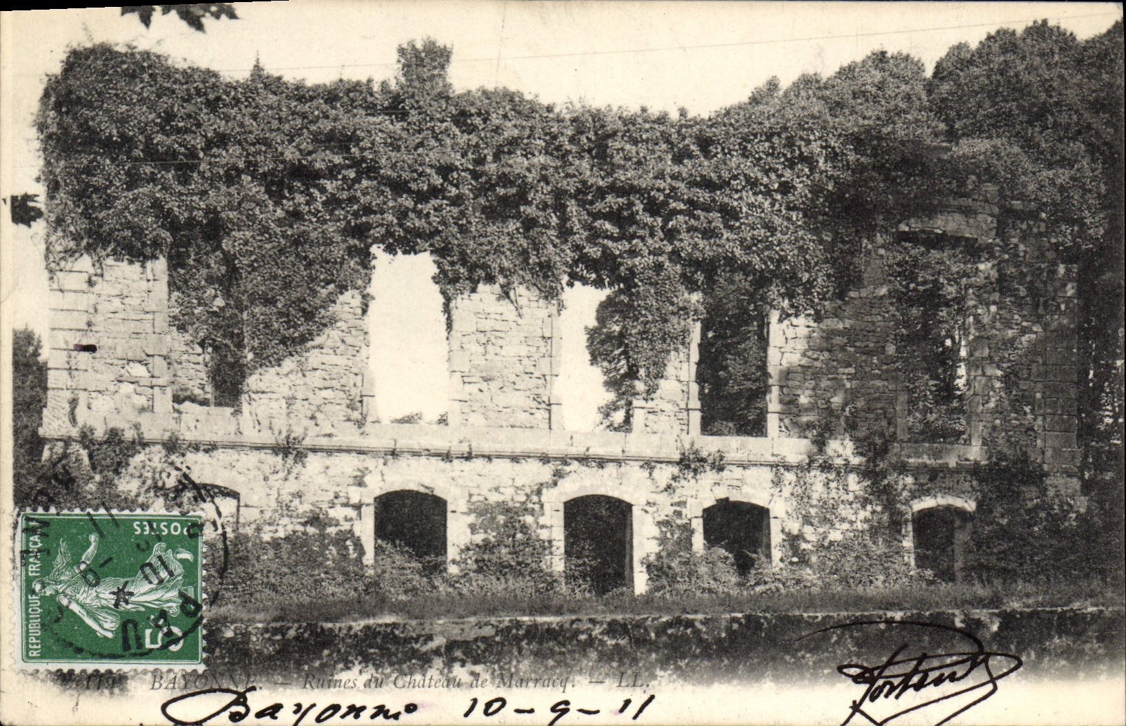 Ruines du Château de Marracq — Bayonne — LL