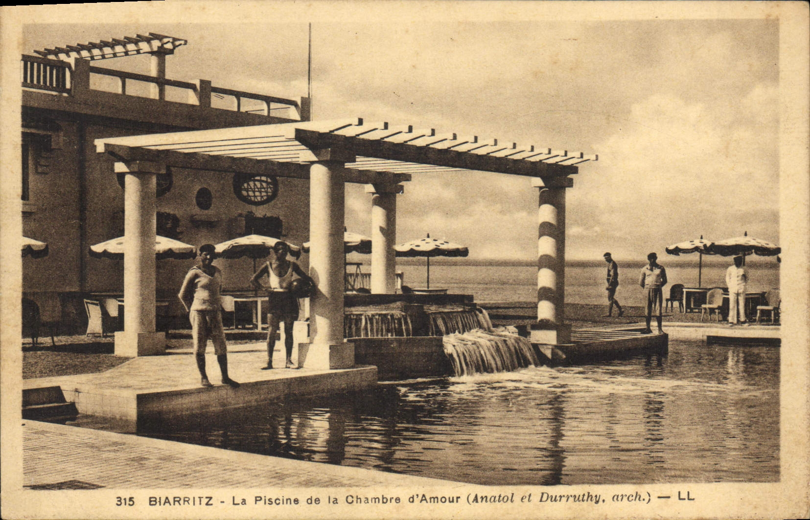 CPA Biarritz La Piscine de la Chambre d'Amour Anatol et Durruthy arch 