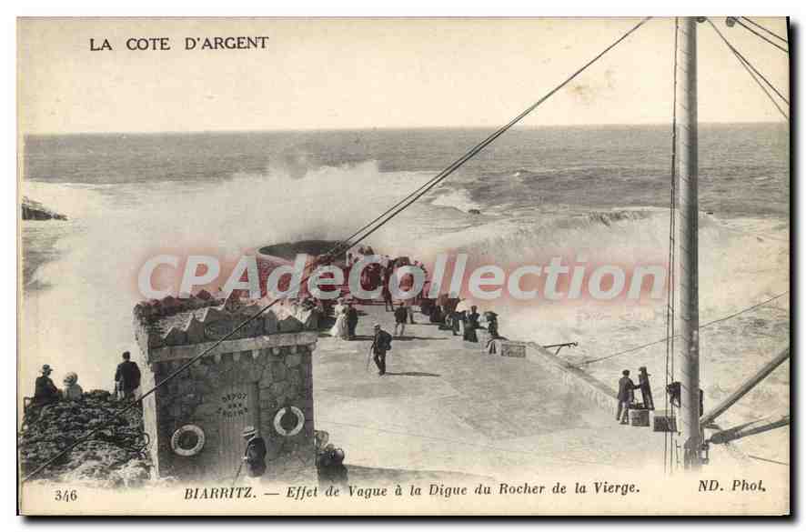 CPA La Cote d'Argent Biarritz Effet de Vague a la Digue du Rocher de la Vierge 