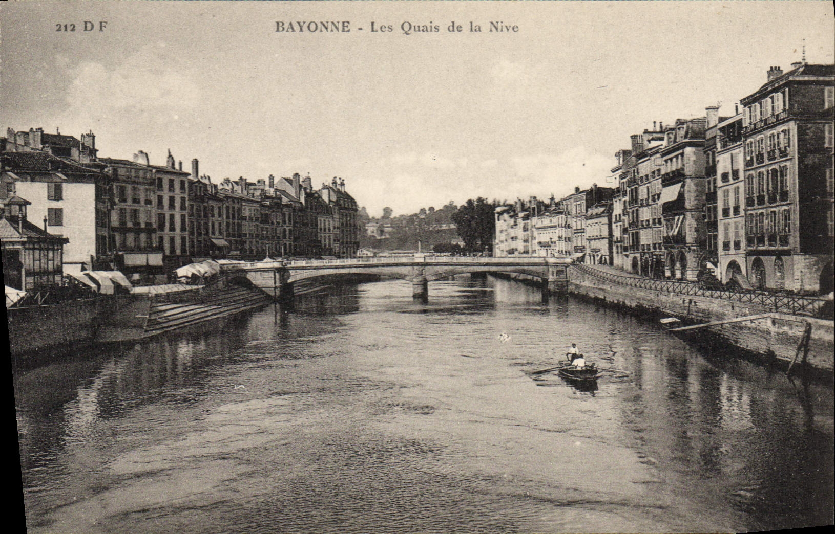 Bayonne - Les Quais de la Nive — Édition des Dames de France, n° 212 DF