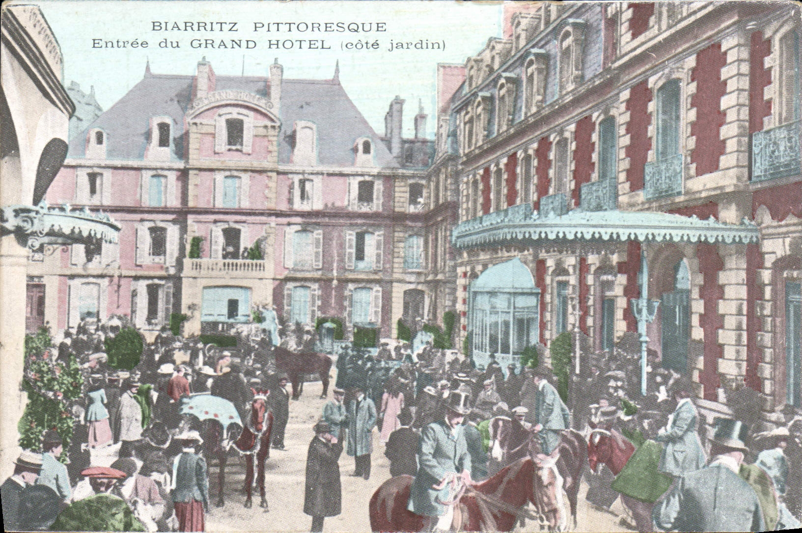 CPA Biarritz Pittoresque Entree du Grand Hotel Cote Jardin 