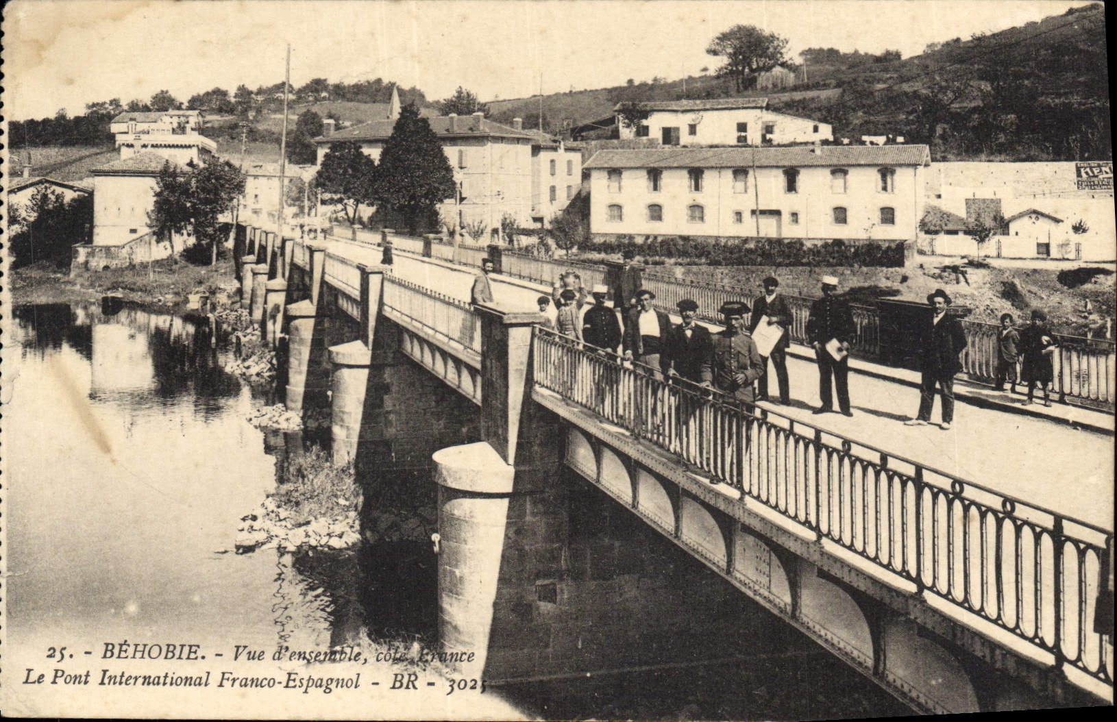 Béhobie - Vue d'ensemble, côté France - Le Pont International Franco-Espagnol - BR - 3021