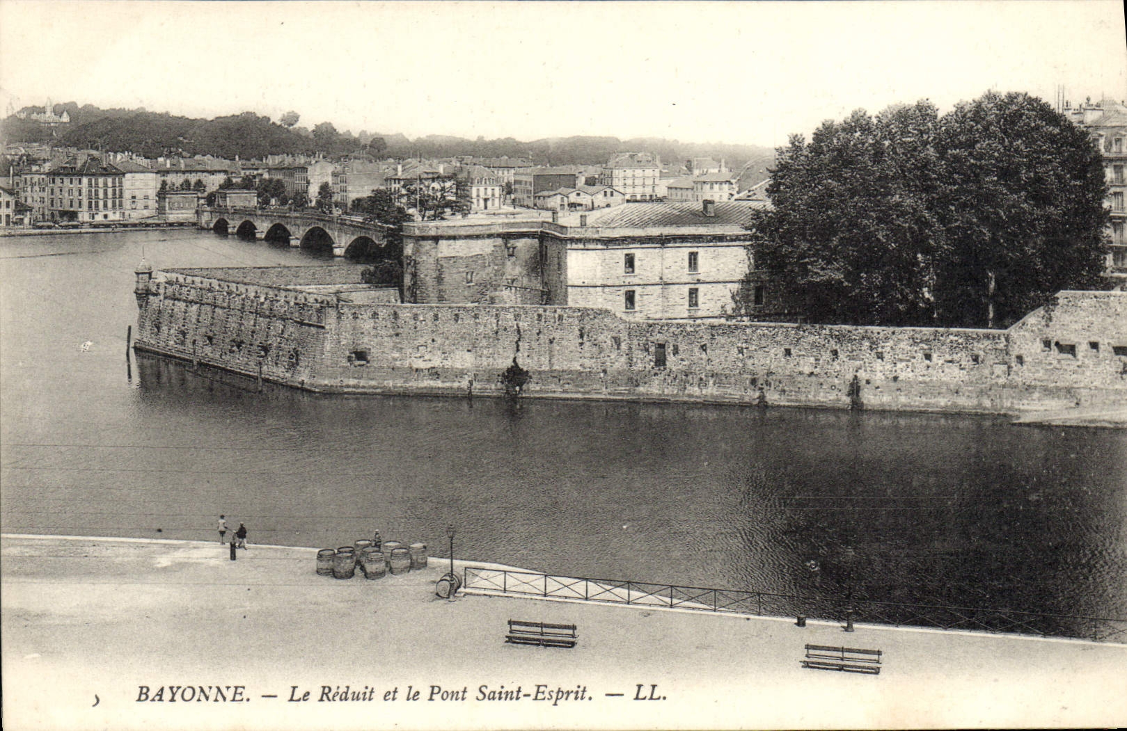 Bayonne — Le Réduit et le Pont Saint-Esprit — LL.