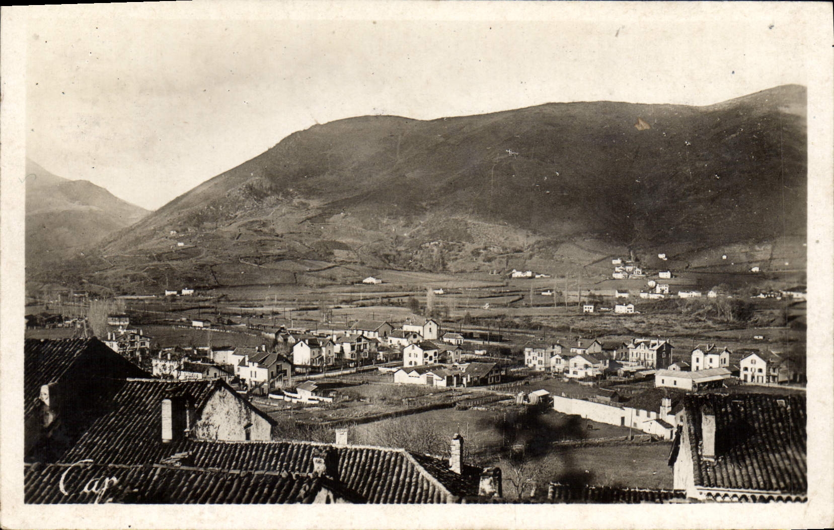 Cap — Vue générale — Lourdes (Hautes-Pyrénées)
