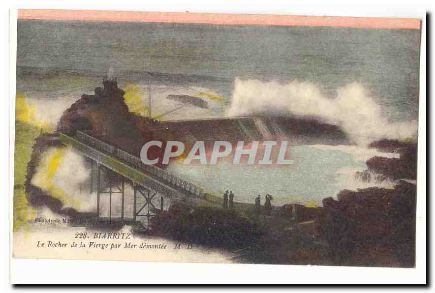 Biarritz CPA Le rocher de la Vierge par mer demontee