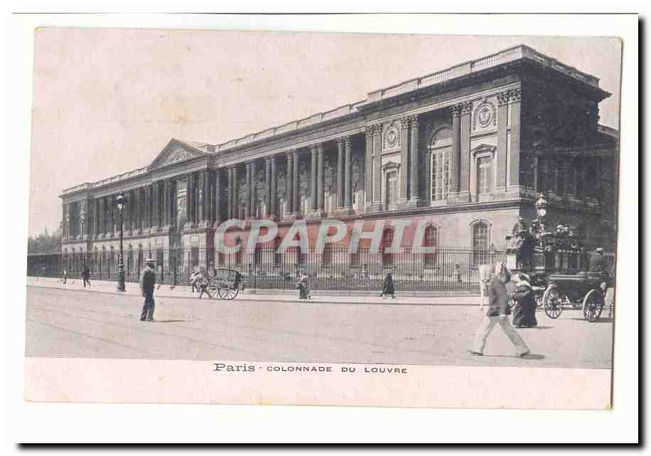 Paris (1er) CPA Colonnade du Louvre