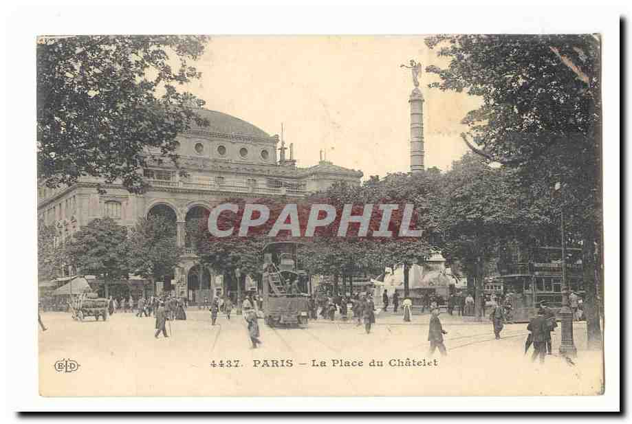 Paris (1er) CPA La place du Chatelet