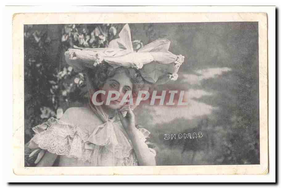 Fantaisie CPA Dhomas artiste chapeau