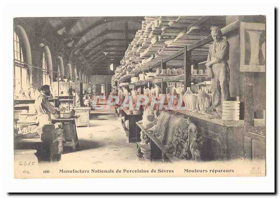 Manufacture Nationale de Porcelaine de Sèvres — Mouleurs répareurs — P.F. SAUTS, n° 166
