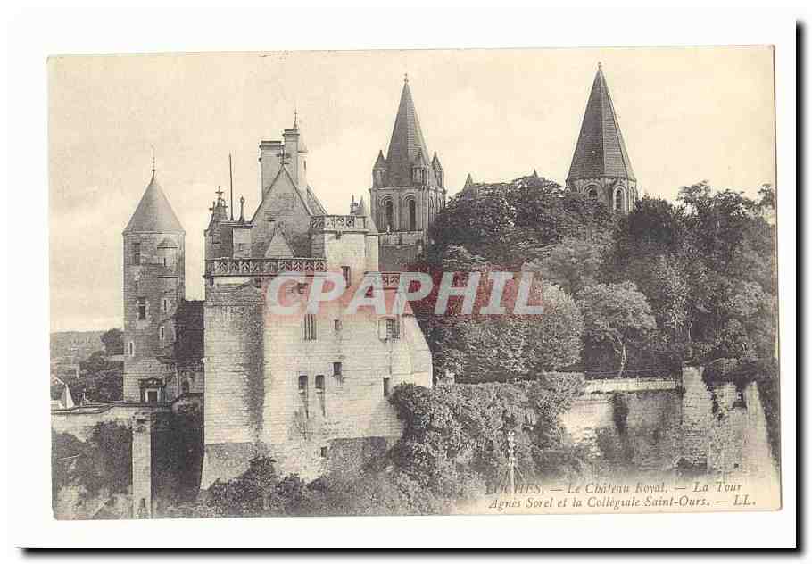 Loches CPA Le chateau Royal La Tour Agnes Sorel et la collegiale Saint Ours