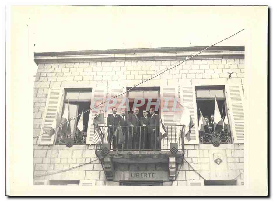 PHOTO Voyage officiel de Mr le President de la Republique Dijon Macon 15 et 16 mai 1948 Auriol a Cuiseaux Mairie