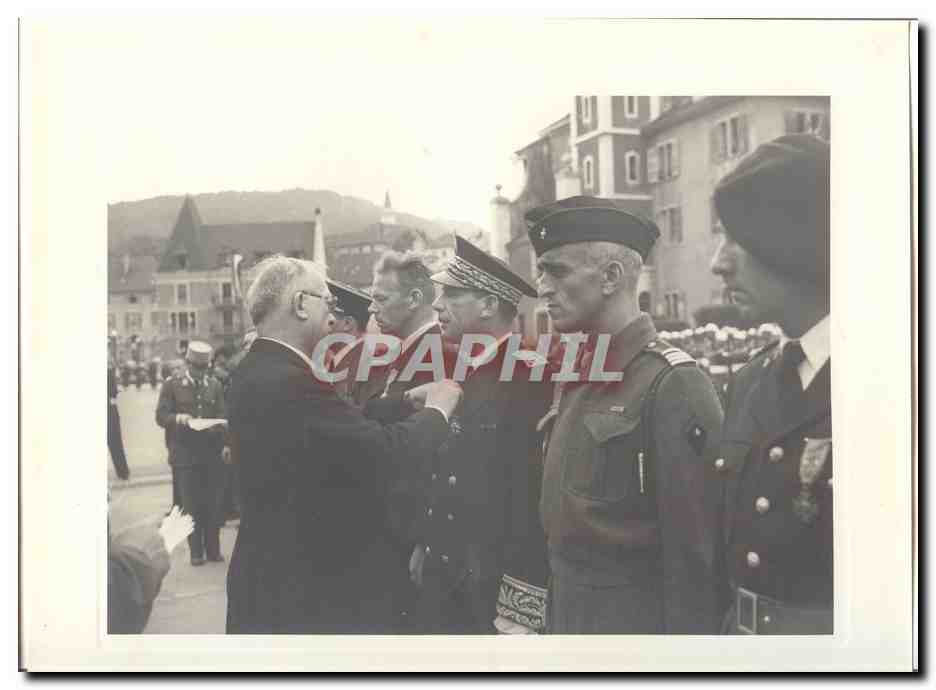 PHOTO Voyage officiel de Mr le President de la Republique en Savoie Mai 1947 Auriol a Annecy Militaires Revillard