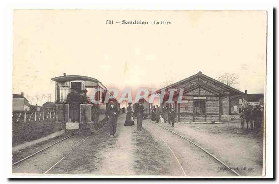 Sandillon (Loiret) CPA La gare (train tramway) TOP