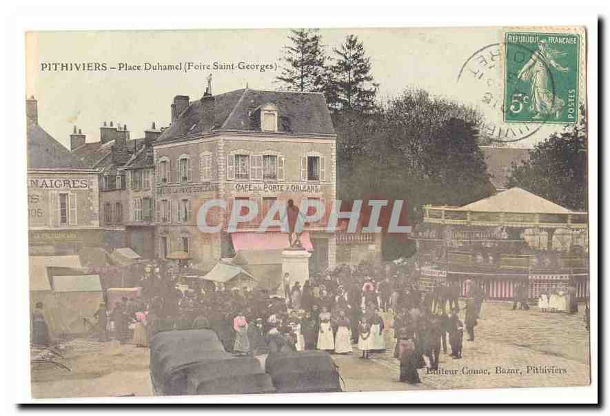 Pithiviers — Place Duhamel (Foire Saint-Georges) — Éditeur Conac, Bazar, Pithiviers