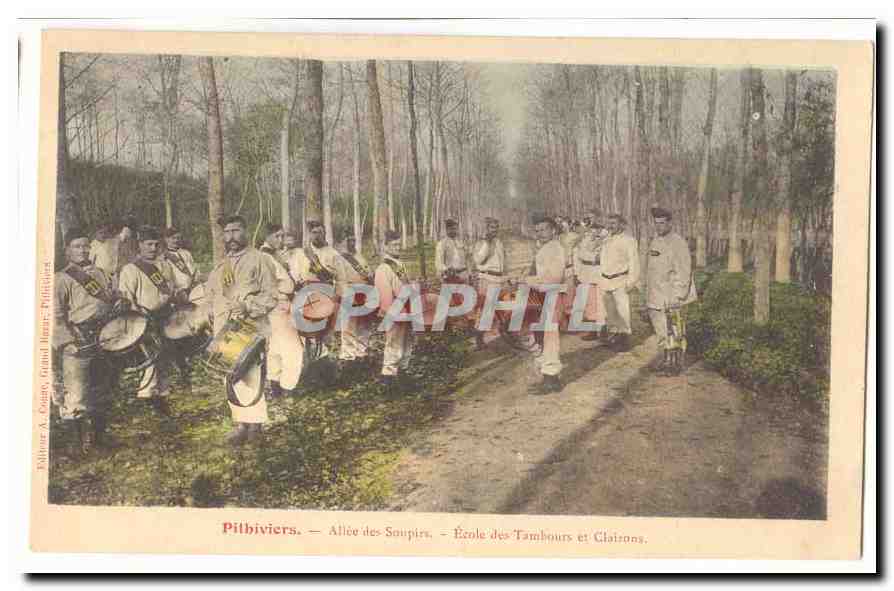 Pitiviers — Allée des Soupirs — École des Tambours et Clairons