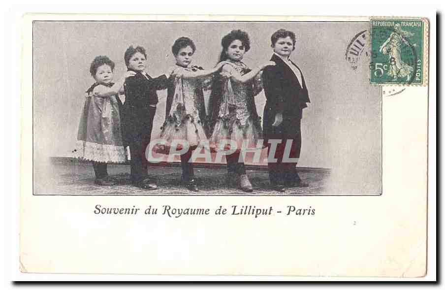 Phenomenes CPA Souvenir du royaume de Lilliput Paris (nains)