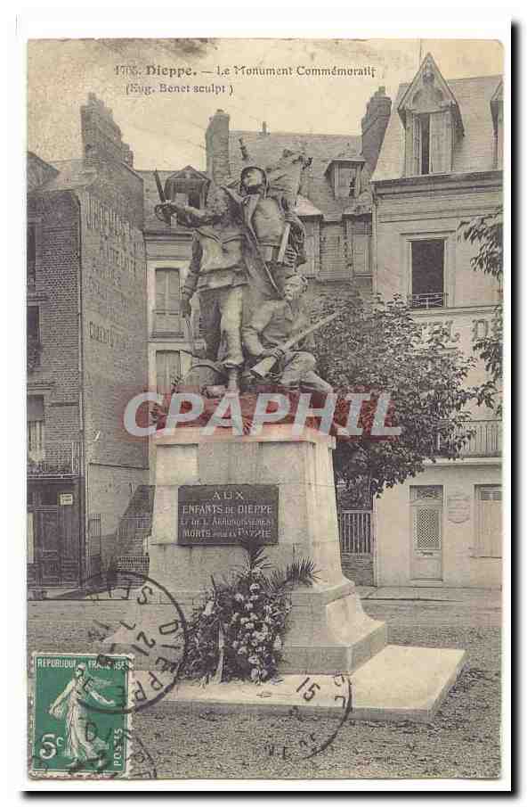 Dieppe CPA Le monument commemoratif (guerre)