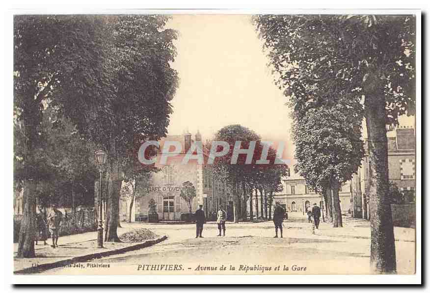 Pithiviers — Avenue de la République et la Gare — éditeur Léon Joly