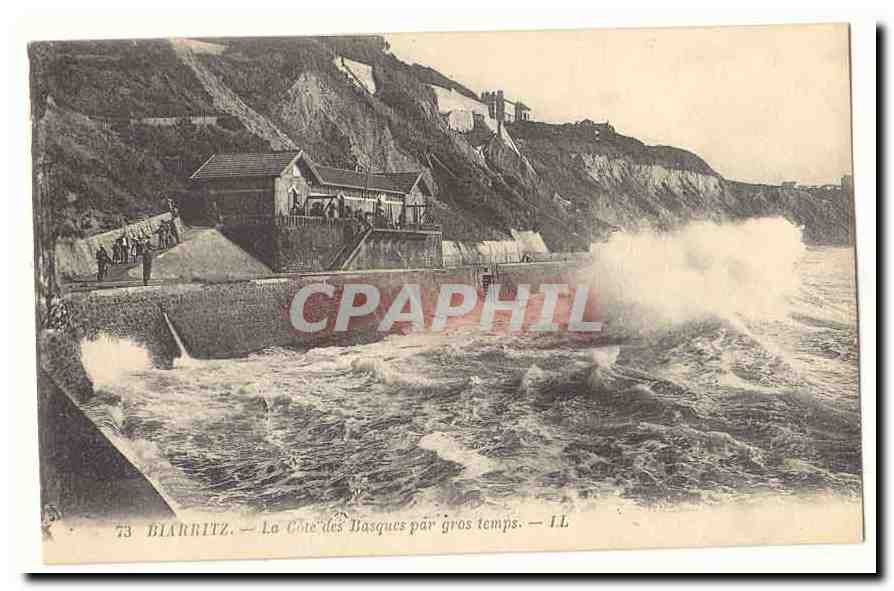Biarritz CPA La cote des Basques par gros temps